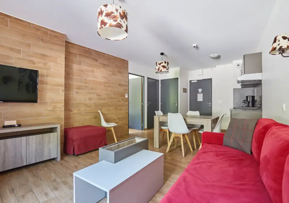 Isatis-Chamonix-Typical apartment (1).webp