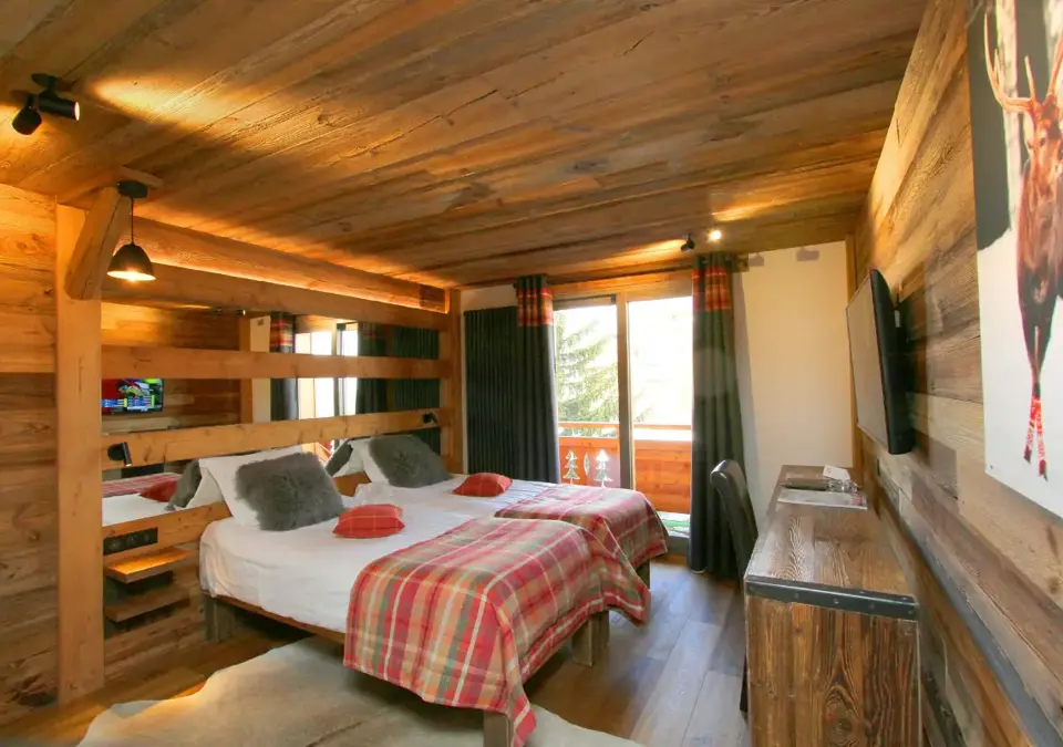 Hotel Cote Brune-Les Deux Alpes-standard room.webp