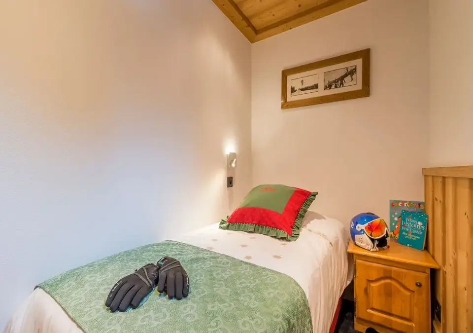 Eterlou-Meribel-chambre_triple_classique_01 (2).webp