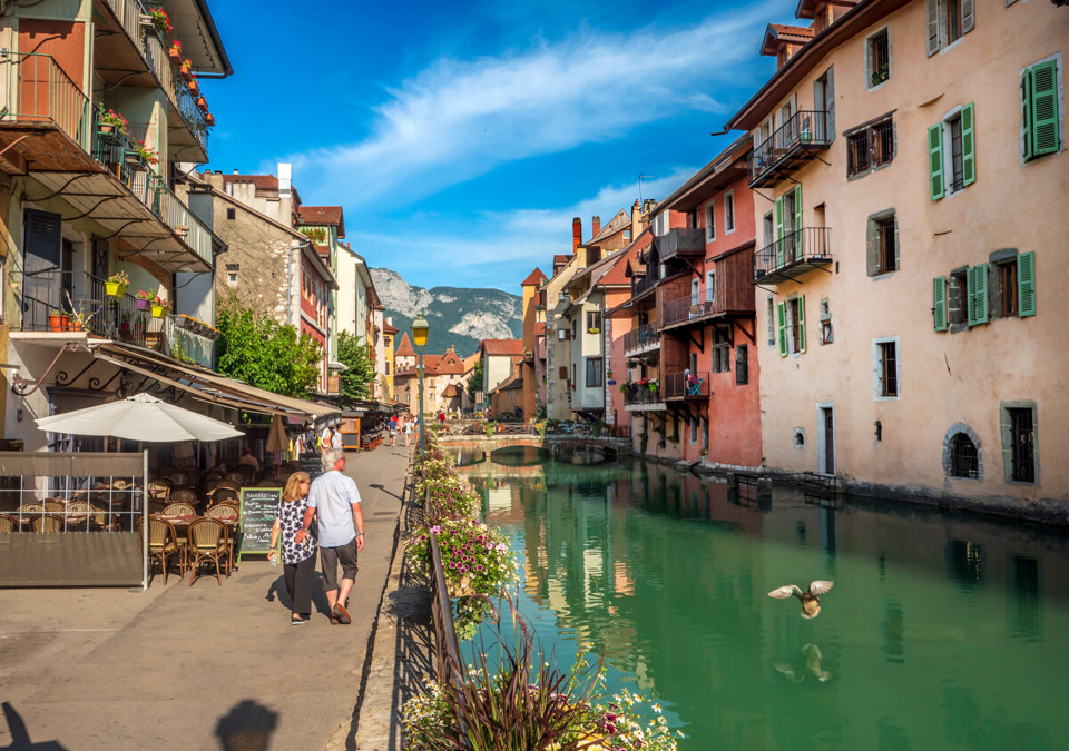 Lake Annecy (1).JPG