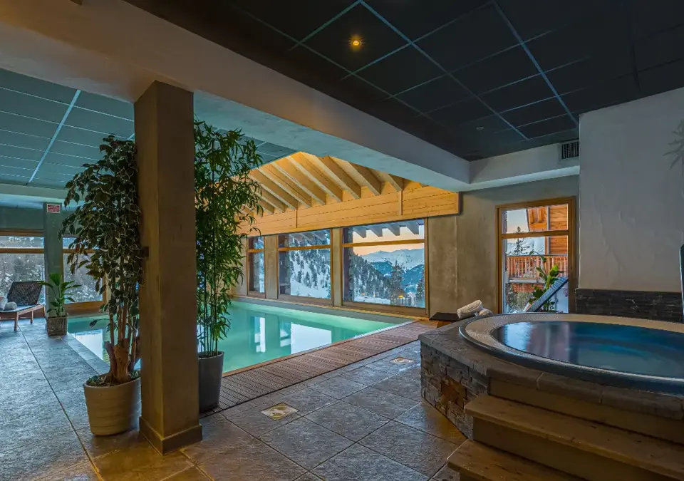 Carlina hotel and apartments-Belle Plagne-Indoor pool (1).webp