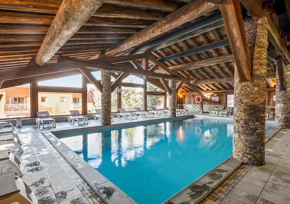 Les Alpages de Chantel-Arc 1800-interior pool
