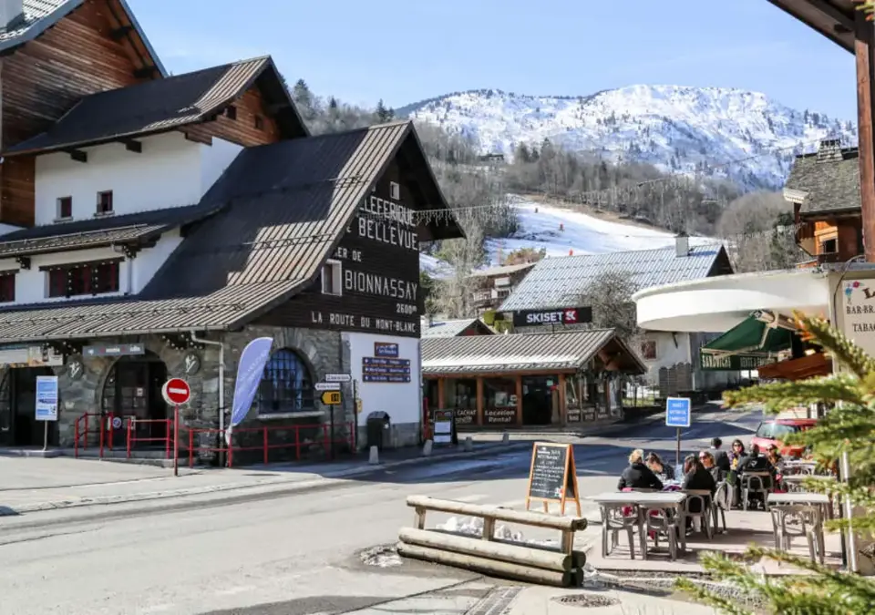 Les Houches-Mont Blanc-Village centre (1).webp