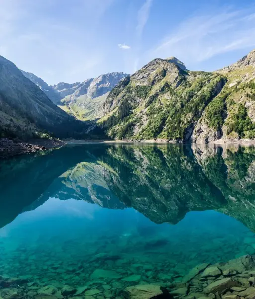 SUMMER HEADER-Les Deux Alpes lake-2000px.webp