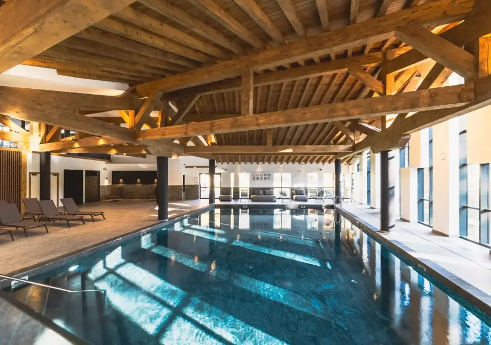 l'Eclat des Veriaz-Megeve-Indoor pool (1).webp