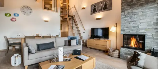 D07 - 3 bedroom penthouse mezzanine c.102m2 apartment, sleeping 8: