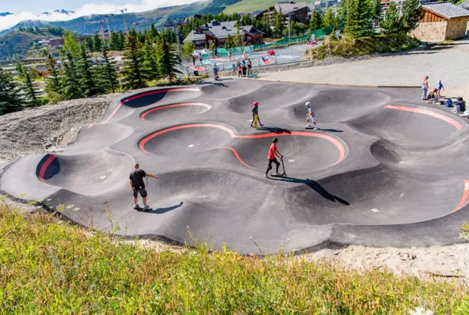 Alpe d'Huez pump track (2).webp