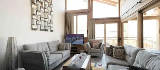 Tawny - 6 bedroom sleeping 12 (c.140m2):