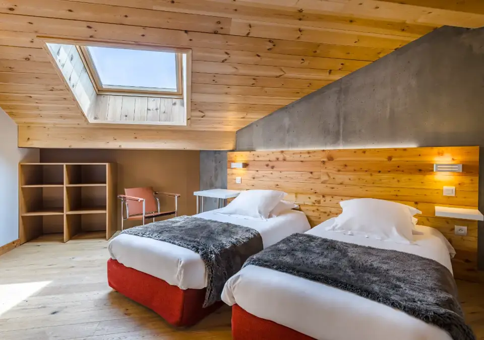 Anova Hotel-Montgenevre-Junior suite.webp