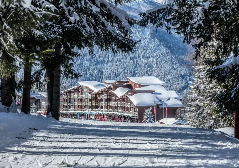 Arc 1800 ski resort (©Raj Bundhoo).webp