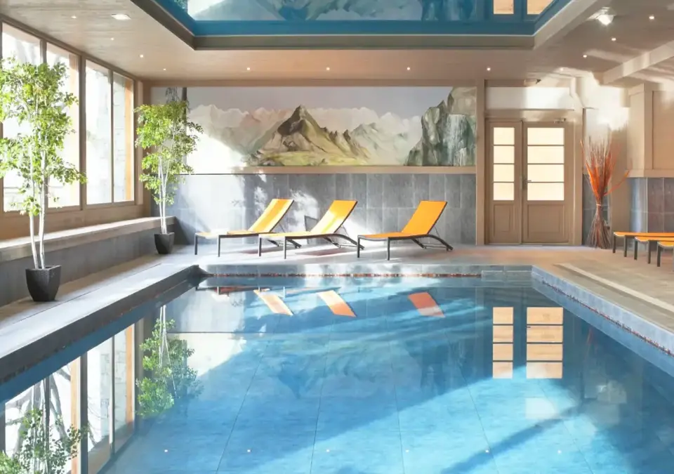 Le Coeur d'Or-Bourg St Maurice-Indoor pool (3).webp