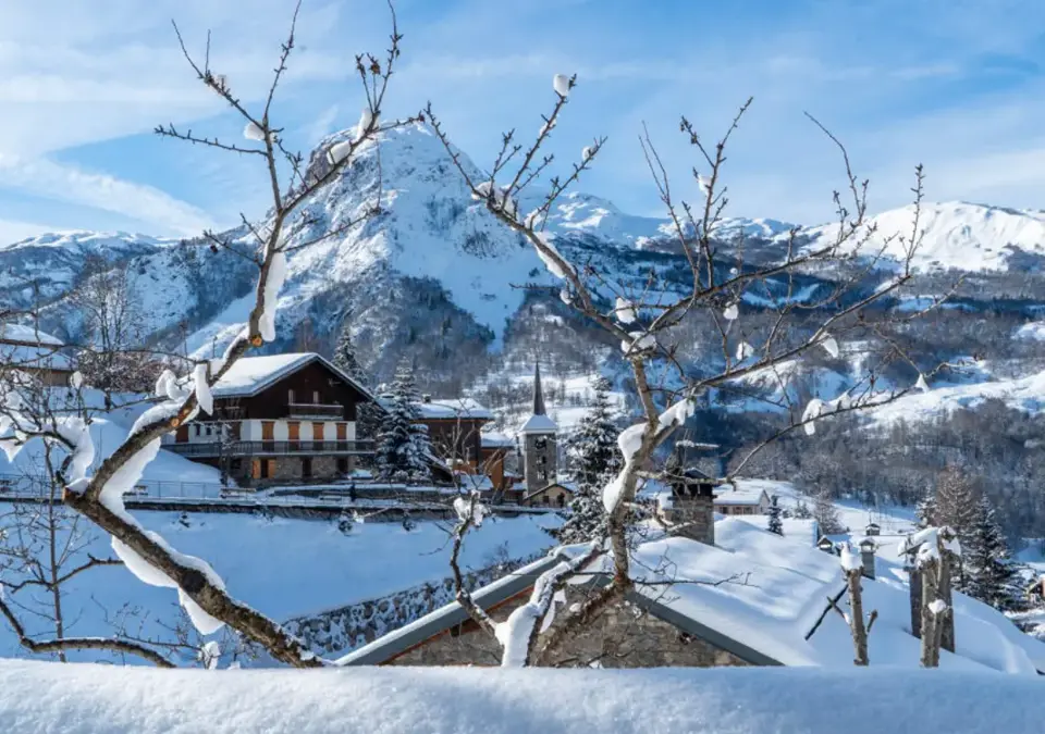 St Martin de Bellevile ski village (4).webp