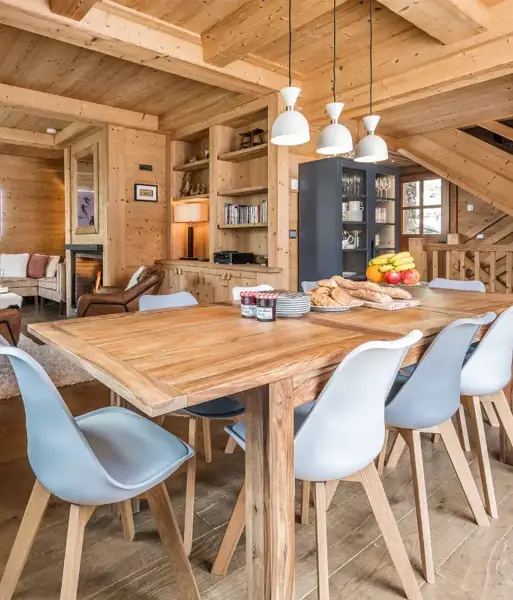 Chalet Davos, Val d'Isère (self catered chalet) - Dining area