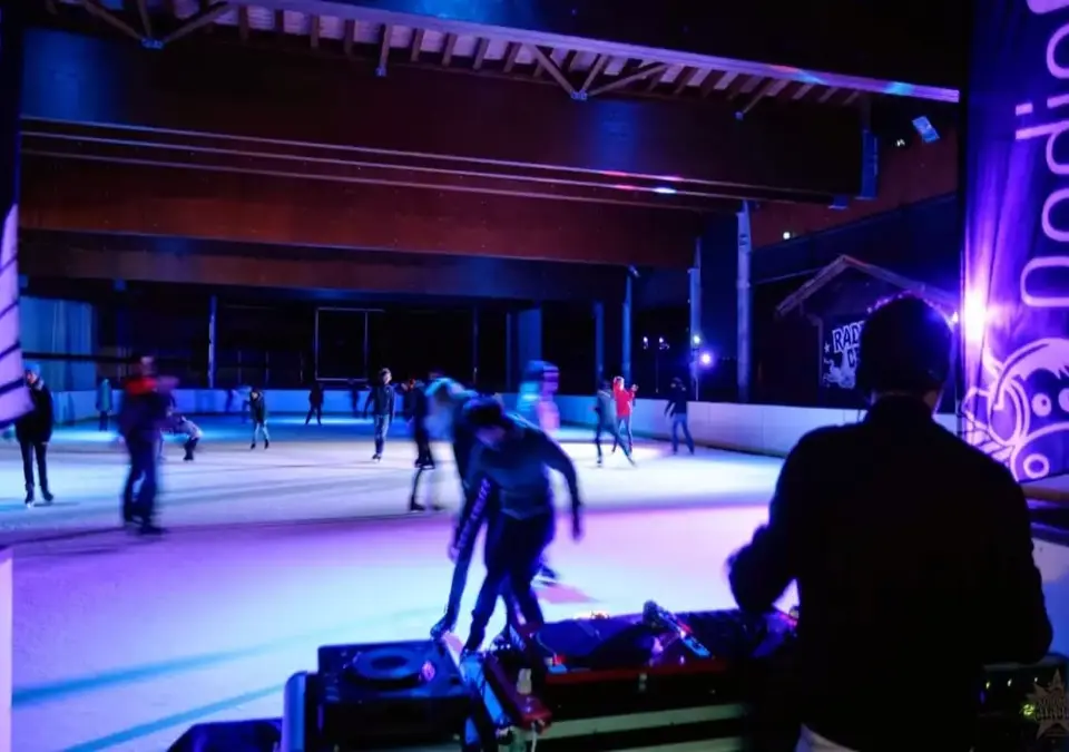 La Clusaz ice rink.webp