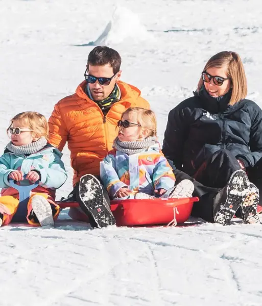 HEADER-Les Deux Alpes sledging-2000px.webp