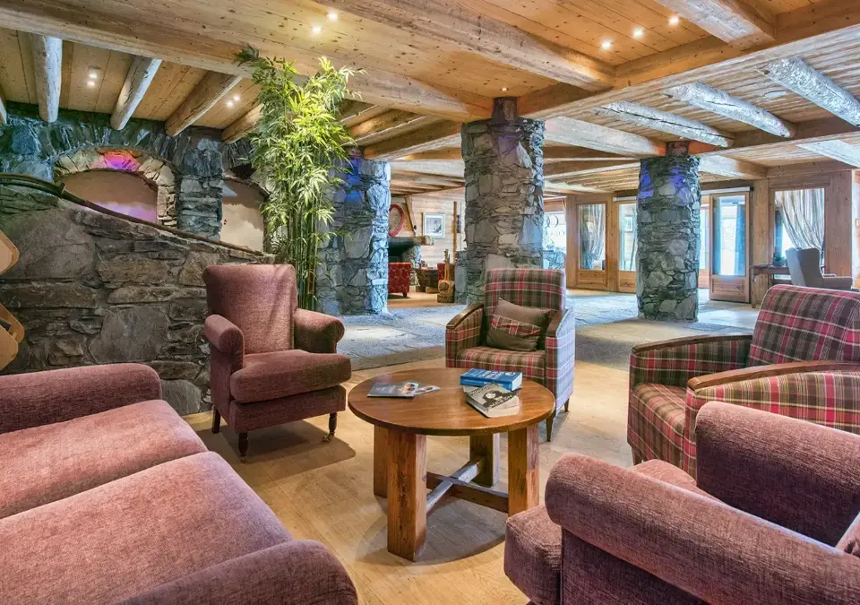 Les Cimes Blanches-La Rosiere-Reception lounge (1).webp