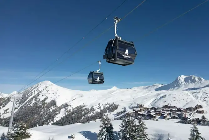 La Plagne Roche de Mio gondola.webp
