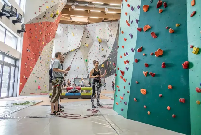 Combloux-Climbing wall.webp