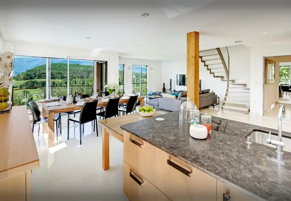 Villa Flying Dragon, Lake Annecy (self catered chalet) - Open plan living