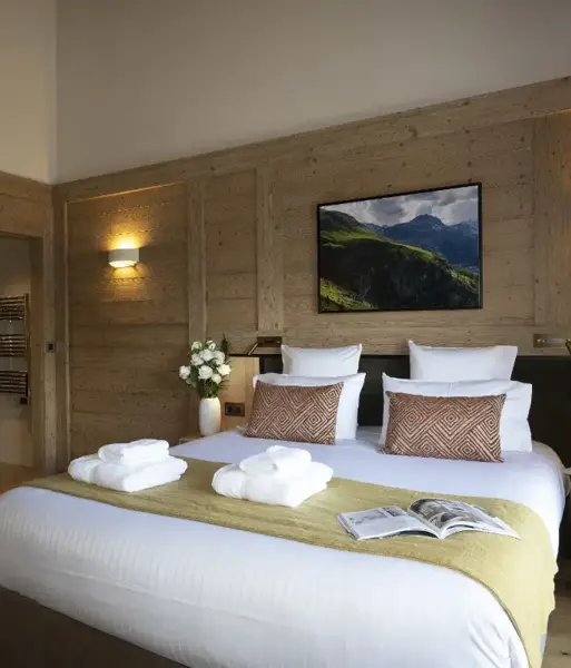 Alpen Lodge, La Rosière (self catered apartments) - Typical hotel room