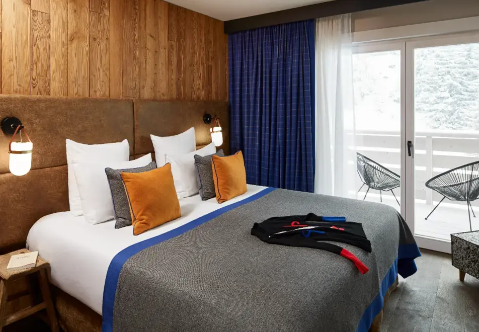 Ecrin Blanc, Courchevel 1650 (hotel) - Typical suite style