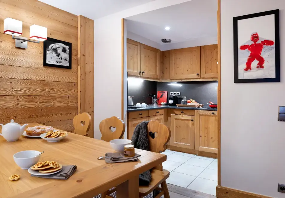 Chalets du Forum, Courchevel (self catered apartments) - Typical apartment style
