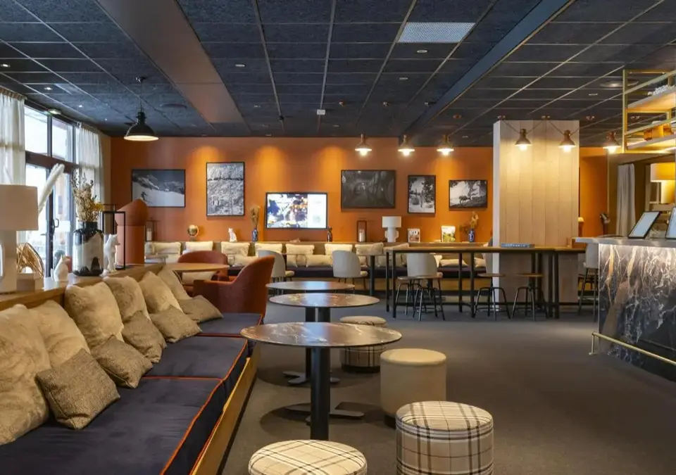 Panorama-Flaine-Bar restaurant (3).webp