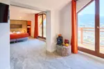 Basecamp Lodge-Les Deux Alpes-Typical room (3).webp