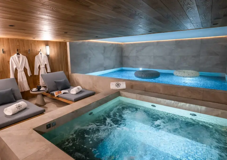 Silverstone_Chalet 2 (P.Gal) (3).webp