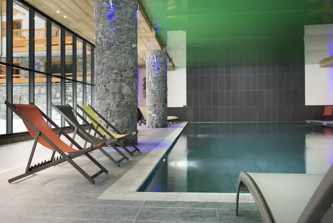 Chalets de Flambeau-Val Cenis-Indoor pool (2).webp