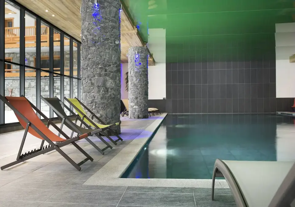 Chalets de Flambeau-Val Cenis-Indoor pool (2).webp