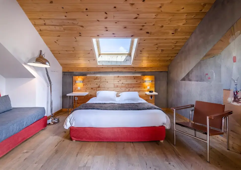 Anova Hotel-Montgenevre-Superior room.webp