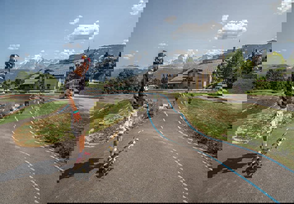 Combloux pump track (©Rickards)