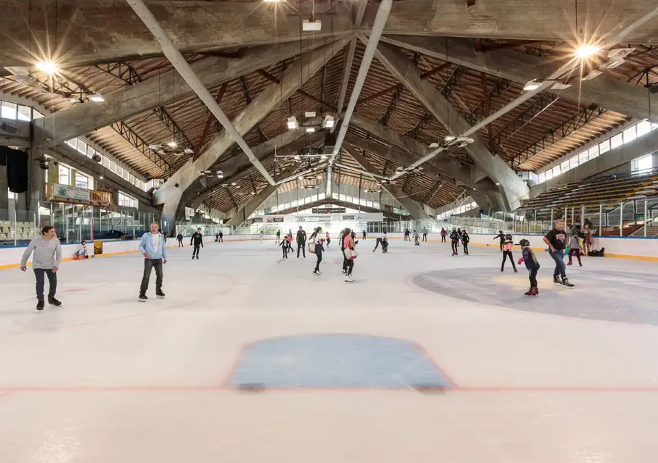 Villard de Lans indoor ice rink (©Raj Bundhoo).webp