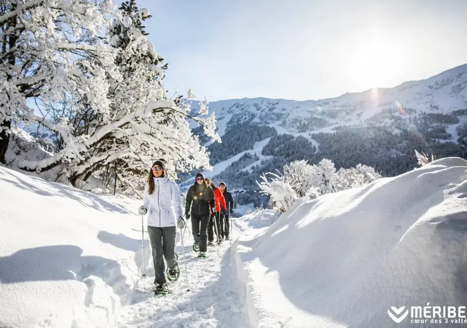 Meribel snowshoeing (©OT Meribel).webp