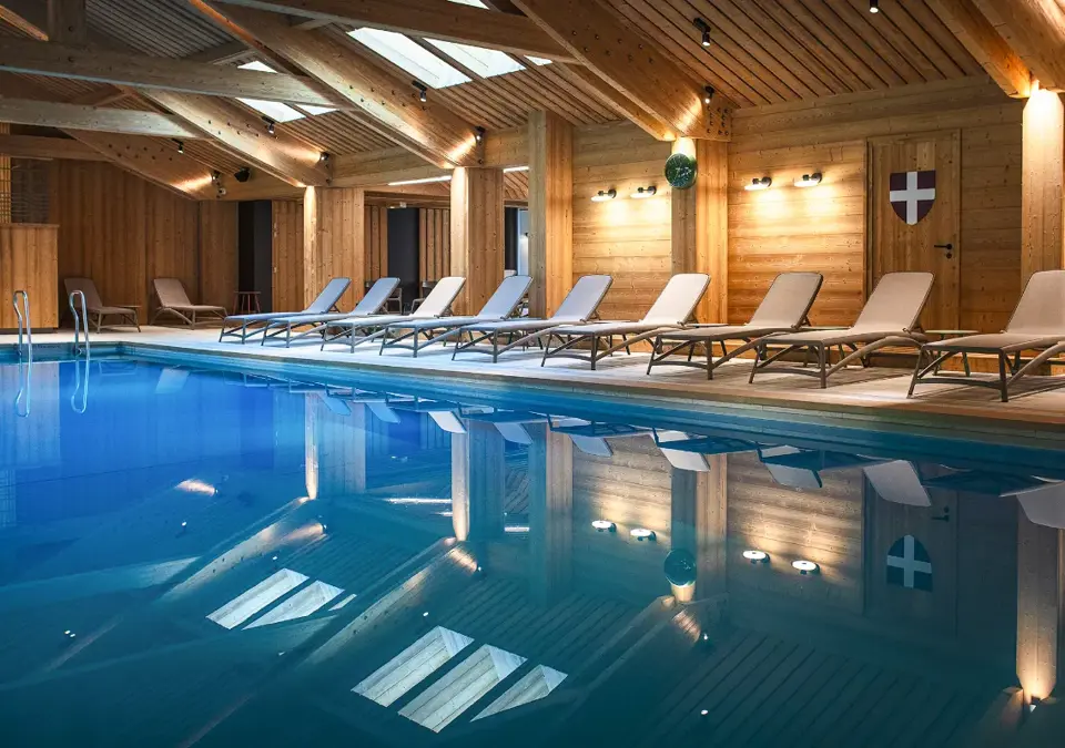 Hotel Beauregard-La Clusaz-Indoor pool (2).webp