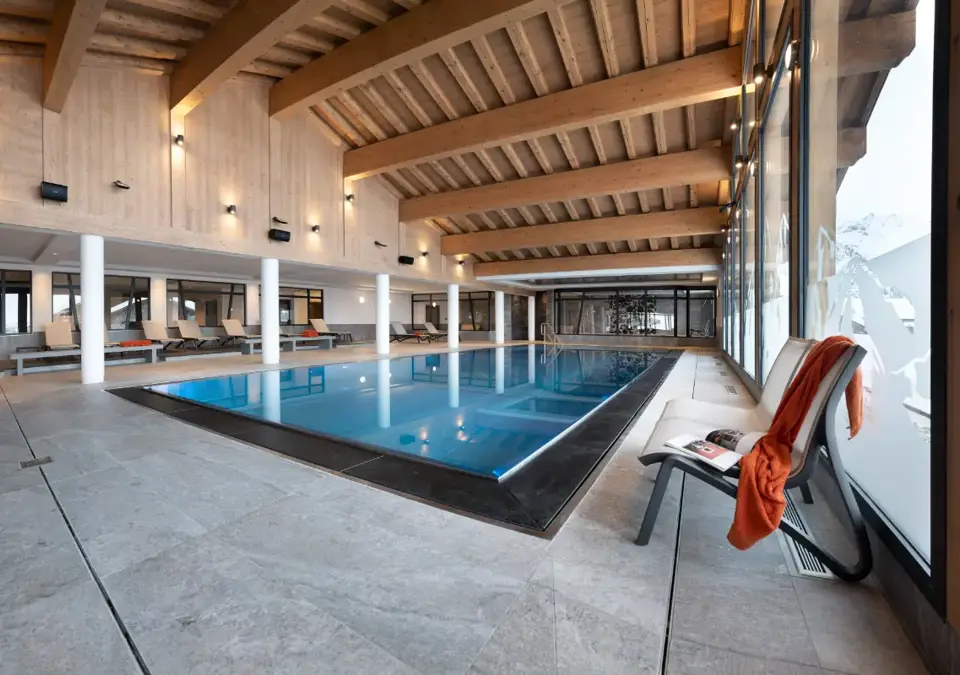 Alpen Lodge-La Rosiere-Indoor pool.webp