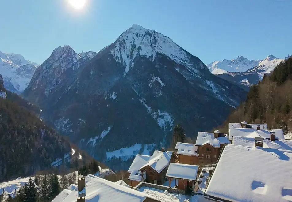 Les Alpages de Champagny, Champagny (self catered apartments) - Stunning views