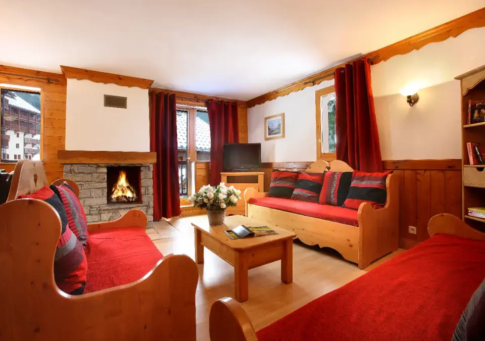 Chalet des Neiges-Oz 3300-6 bed.webp