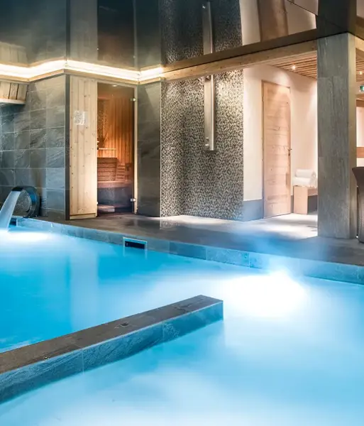 Les Cimes, La Clusaz (self catered apartments) - Indoor heated pool (©fred durantet)