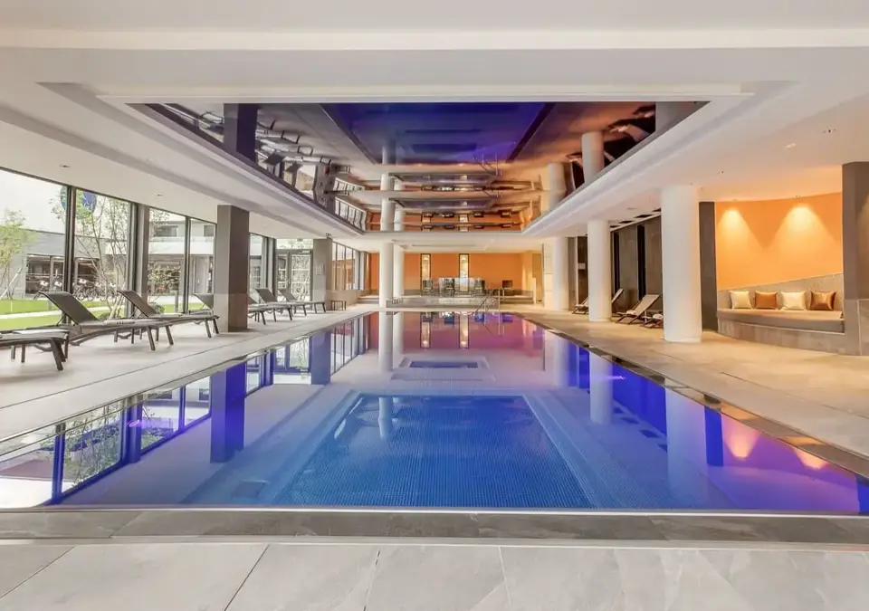 Le Rivage Hotel-Lake Annecy-Indoor pool (1).webp