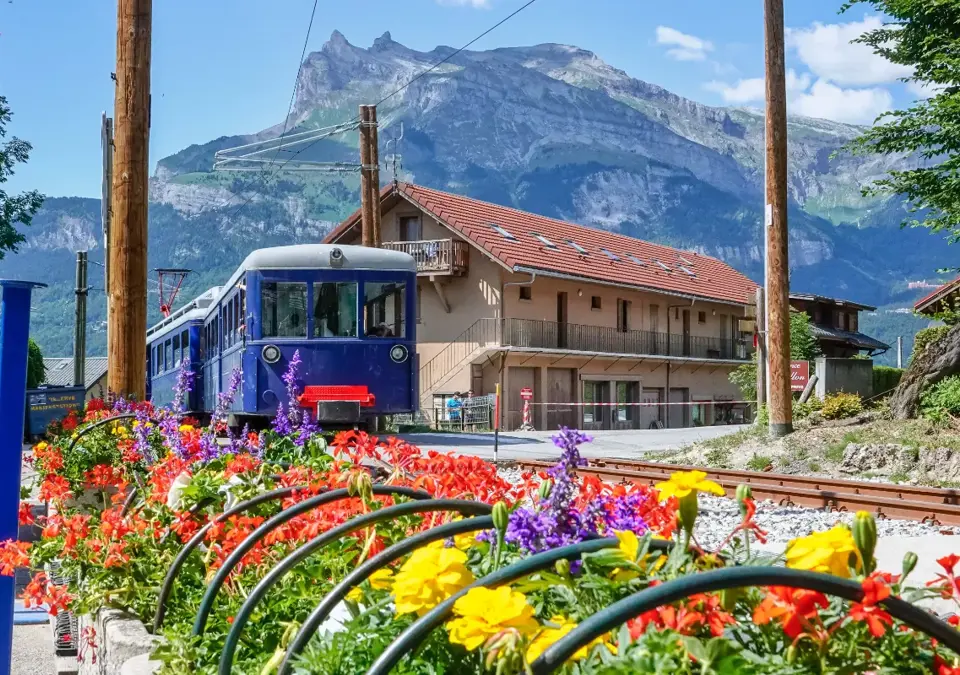 St Gervais-Mont Blanc-Tramway du mont blanc (1).webp