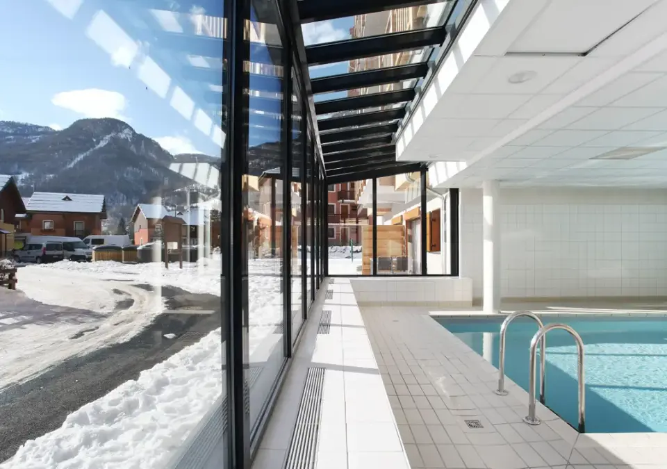Aquisana-Serre Chevalier-Indoor pool (1).webp