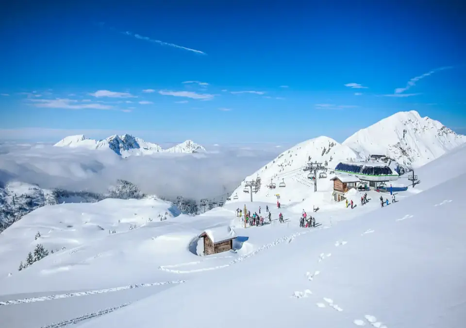 Chatel-Skiing (1).webp