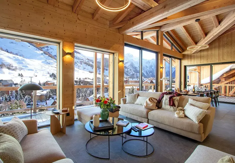 Le Lynx, Les Deux Alpes (self catered chalet) - Living/dining area