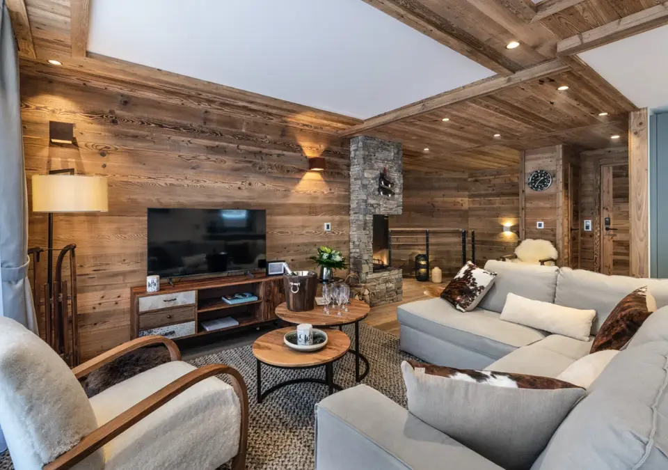 5-Alaska Lodge-Val d'Isere (4).webp