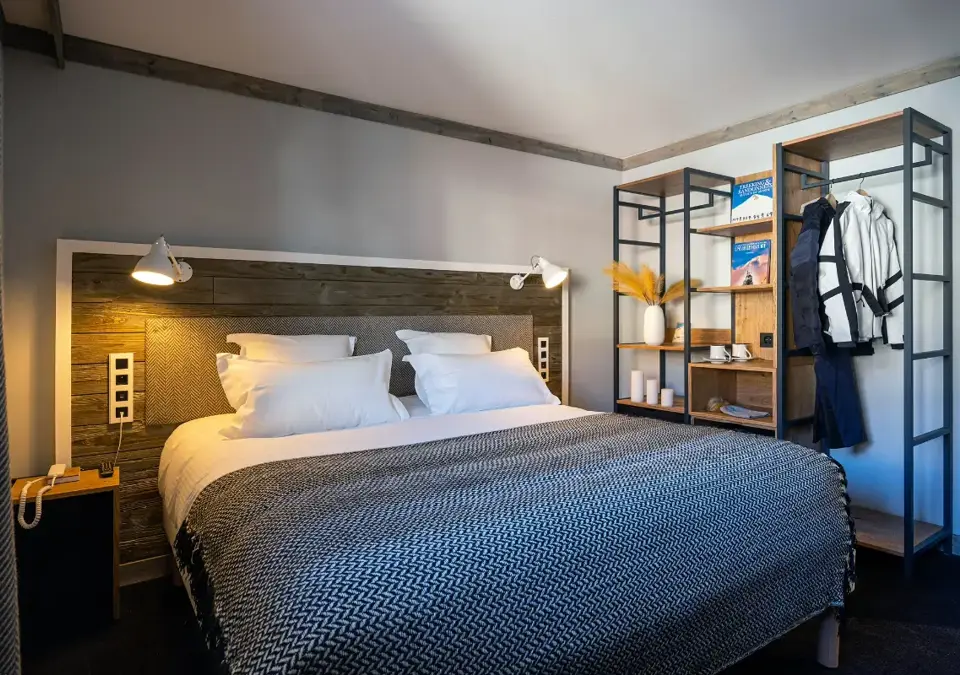 Hôtel Le Levanna - Chambre confort - ©Norman Giry 7-X4.webp