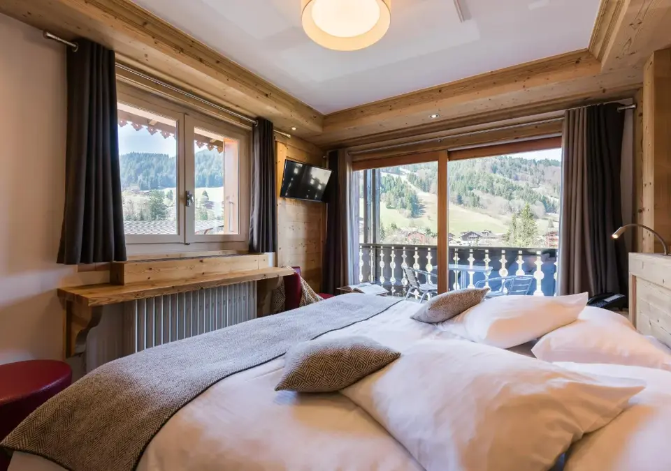 Hotel Le Petit Dru-Morzine-Typical room (1).webp