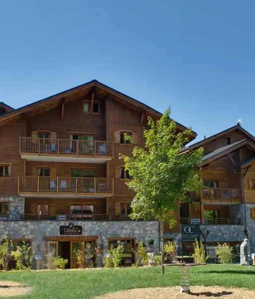 Les Chalets de Laÿssia, Samoëns (self catered apartments) - Summer exterior shot