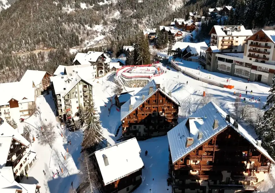 Chalet des Neiges-Oz 3300 (3).webp